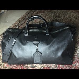 mcm nomad weekender